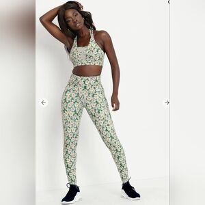 Blackmilk Daisy Chain Athletic Set
